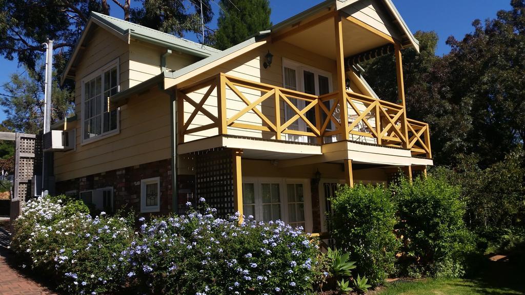 Possum Creek Lodge Gooseberry Hill Room photo